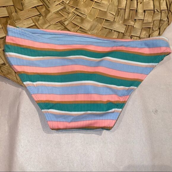 Target Xhilaration juniors swim bikini bottoms M - Picture 4 of 5